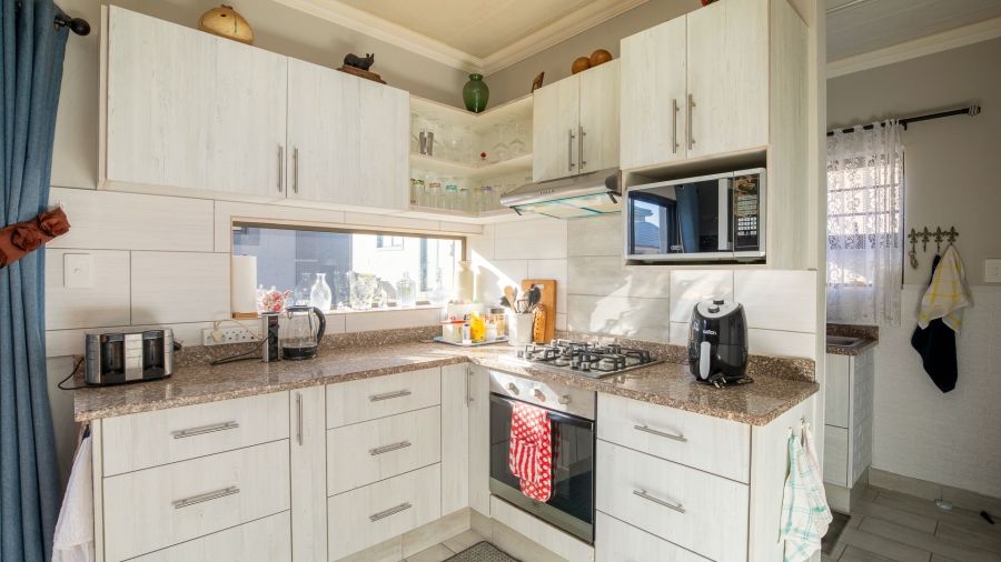 2 Bedroom Property for Sale in Dana Bay Western Cape